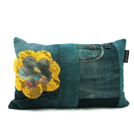 vintage jeans flower kussen smal voorkant
